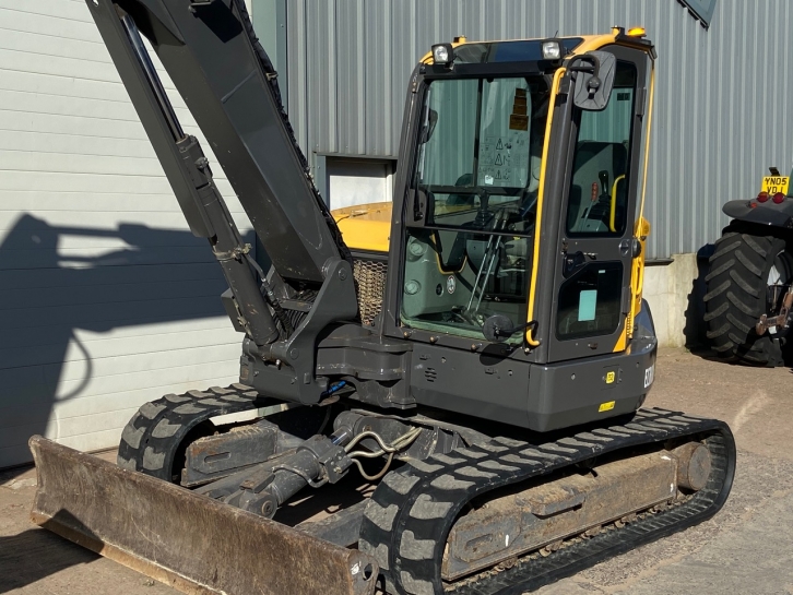 Volvo ECR88D excavator