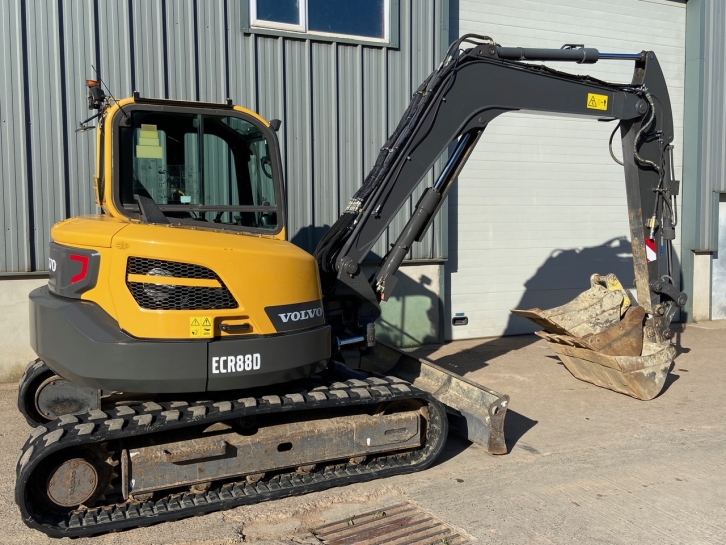 Volvo ECR88D excavator