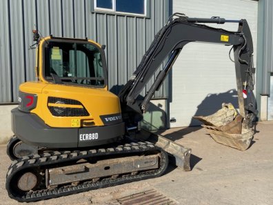Volvo ECR88D excavator