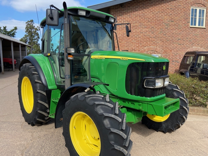 John Deere 6320SE