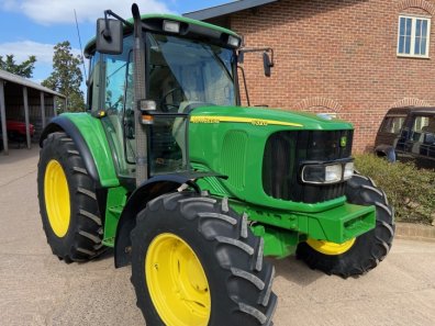John Deere 6320SE