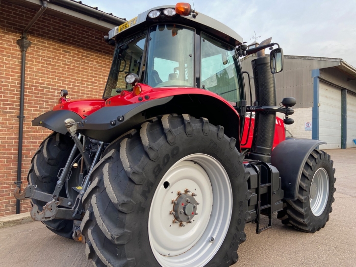 Massey Ferguson 7722 Efficient