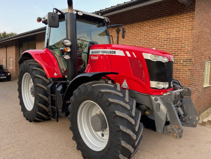Massey Ferguson 7722 Efficient