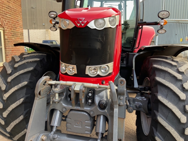 Massey Ferguson 7722 Efficient