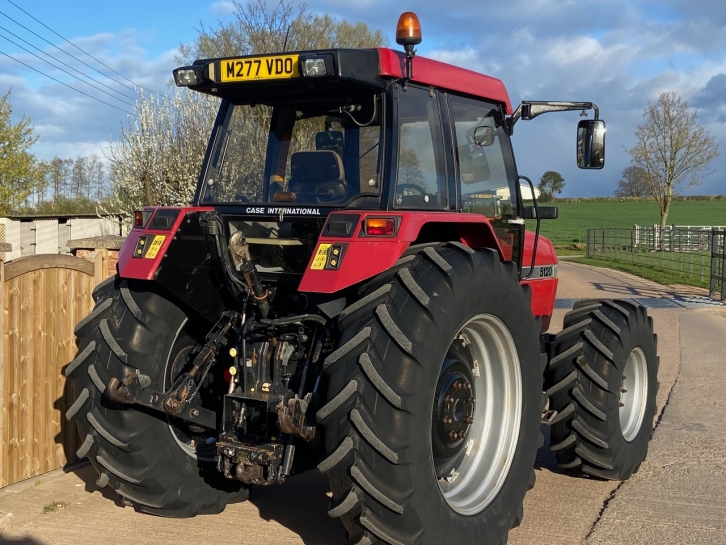 Case Maxxum 5120 Plus