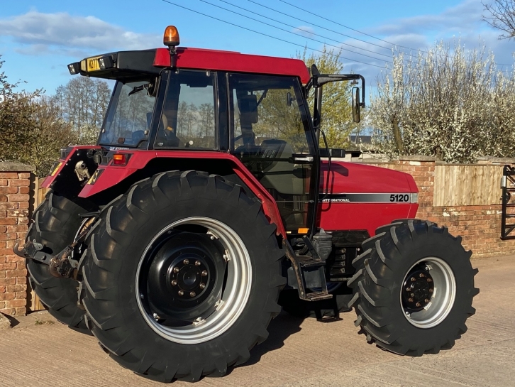 Case Maxxum 5120 Plus