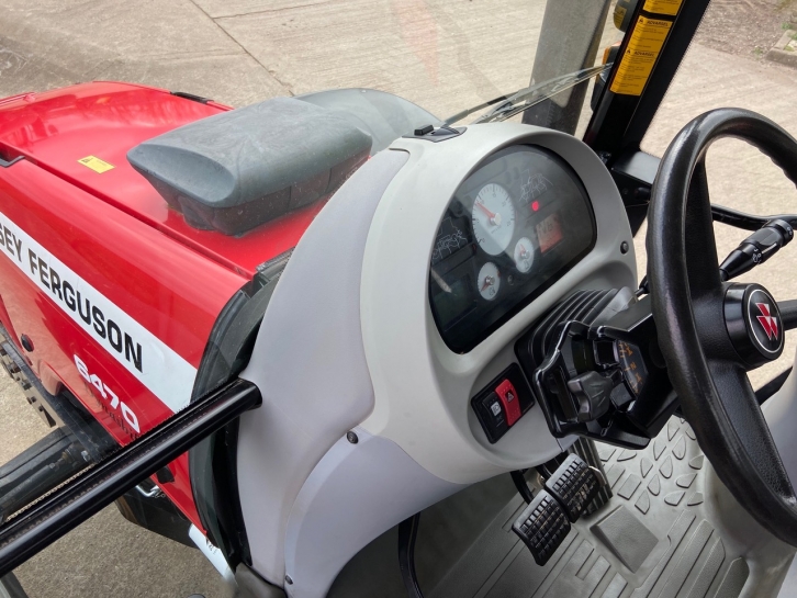 Massey Ferguson 6470