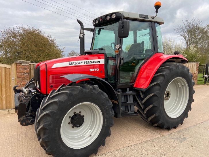 Massey Ferguson 6470