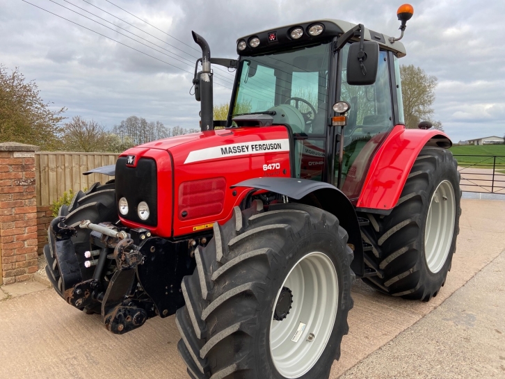 Massey Ferguson 6470