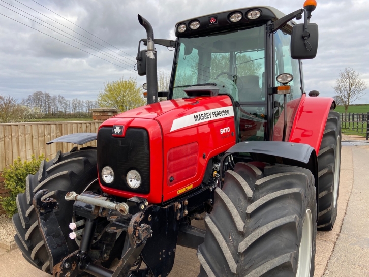 Massey Ferguson 6470