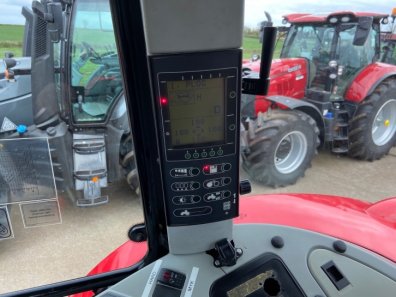 Massey Ferguson 6470