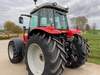 Massey Ferguson 6470