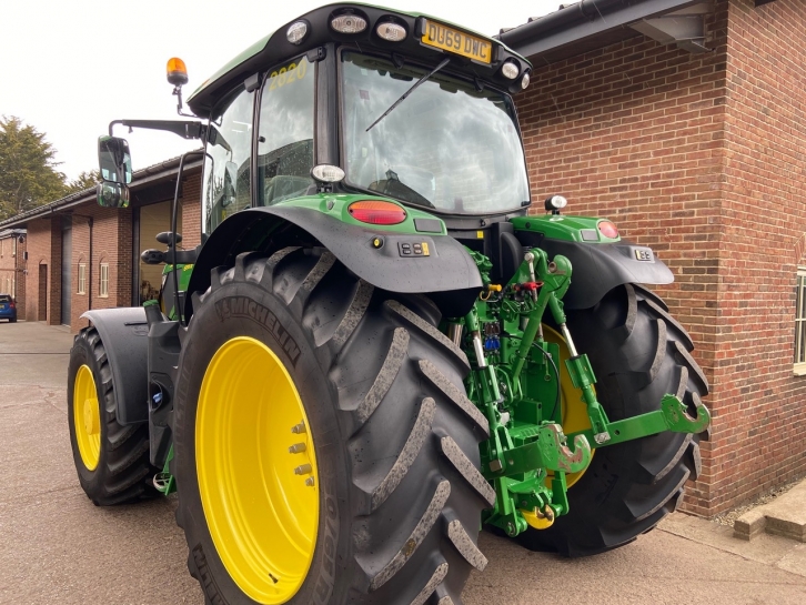 John Deere 6155R