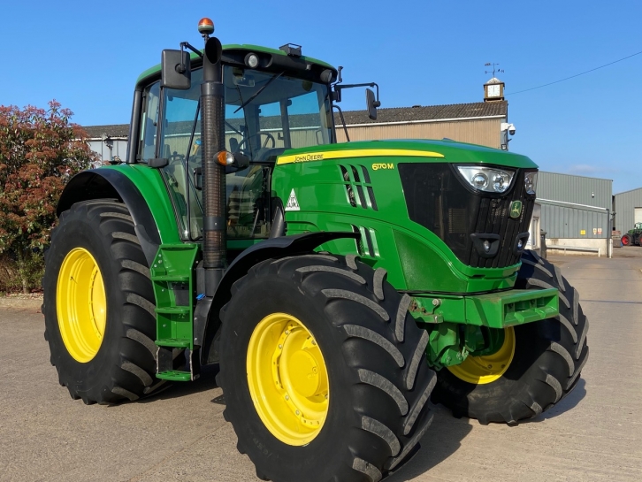 John Deere 6170M