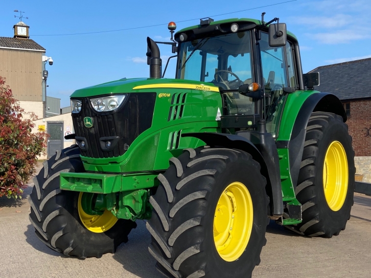 John Deere 6170M