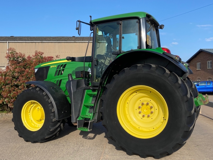 John Deere 6170M