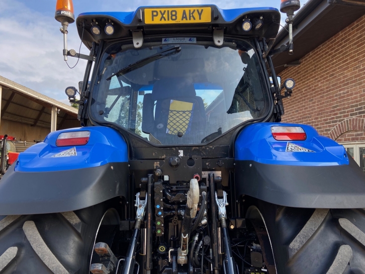 New Holland T6.180