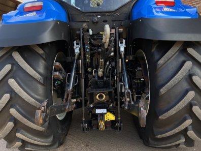 New Holland T6.180