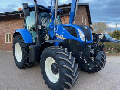 New Holland T7.210
