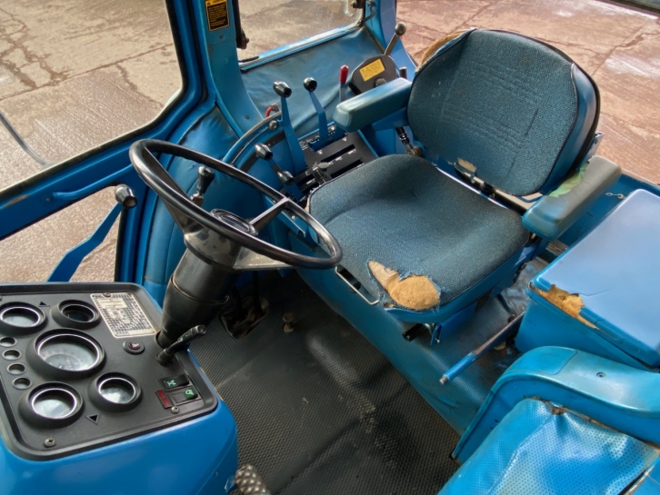 Ford 7710
