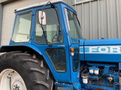 Ford 7710