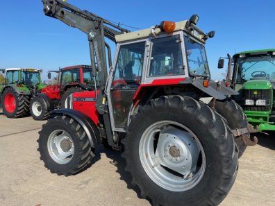 Massey Ferguson 390T