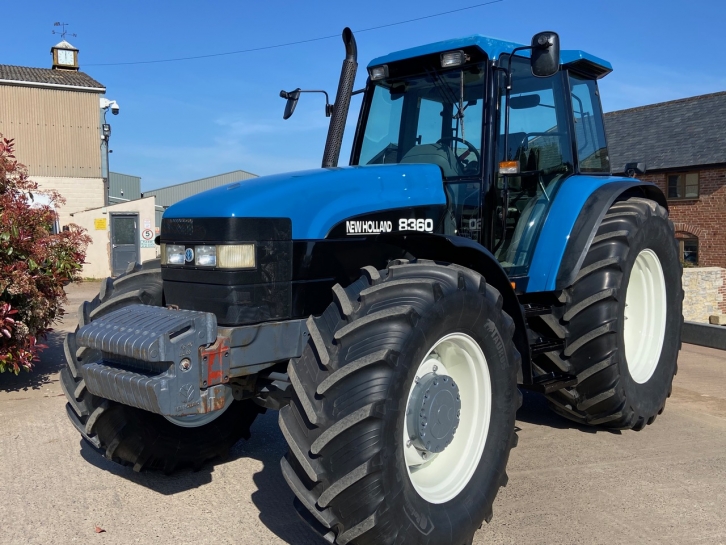 New Holland 8360