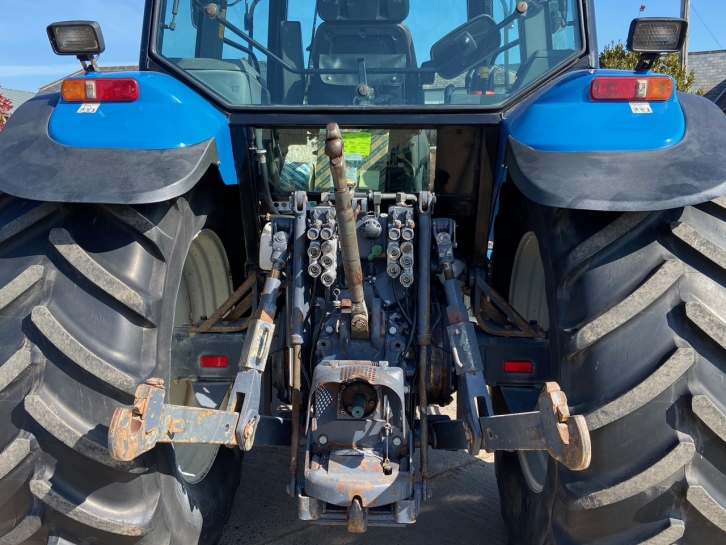 New Holland 8360