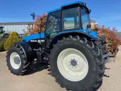 New Holland 8360