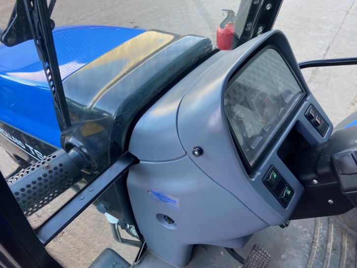 New Holland TS115 SL