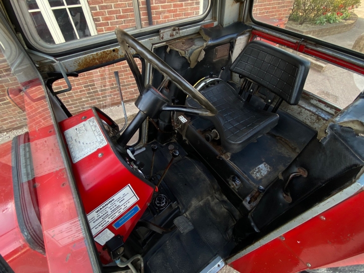 Massey Ferguson 565