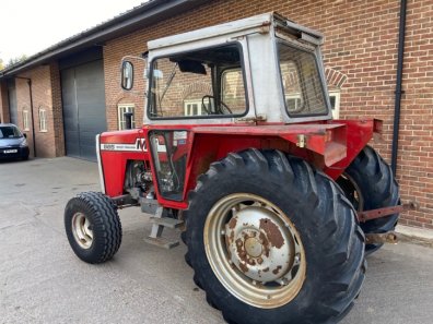 Massey Ferguson 565