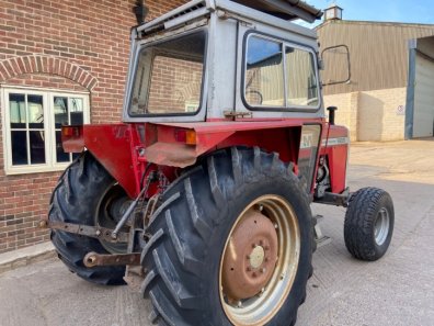 Massey Ferguson 565