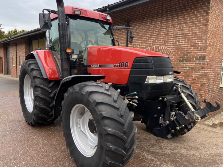 Case Maxxum MX 100