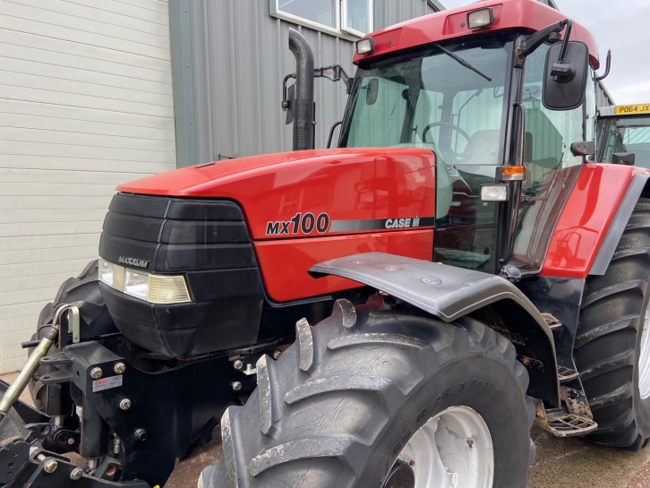 Case Maxxum MX 100
