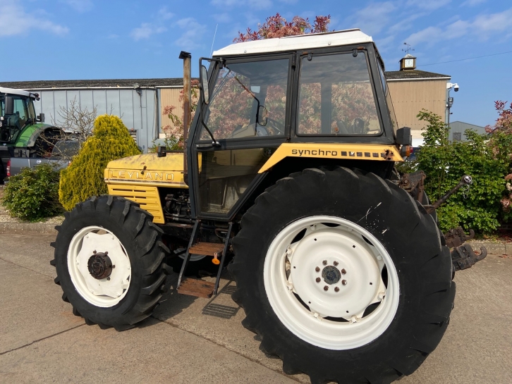 Leyland 804