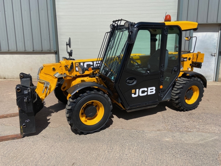JCB 525-60 Hi-Vis telescopic