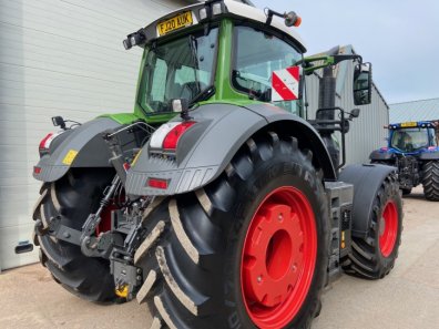 Fendt 828 Profi-Plus