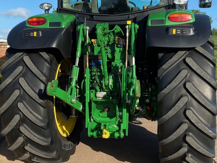 John Deere 6155R