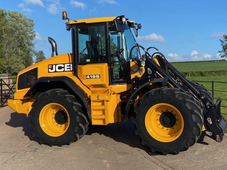 JCB 419S