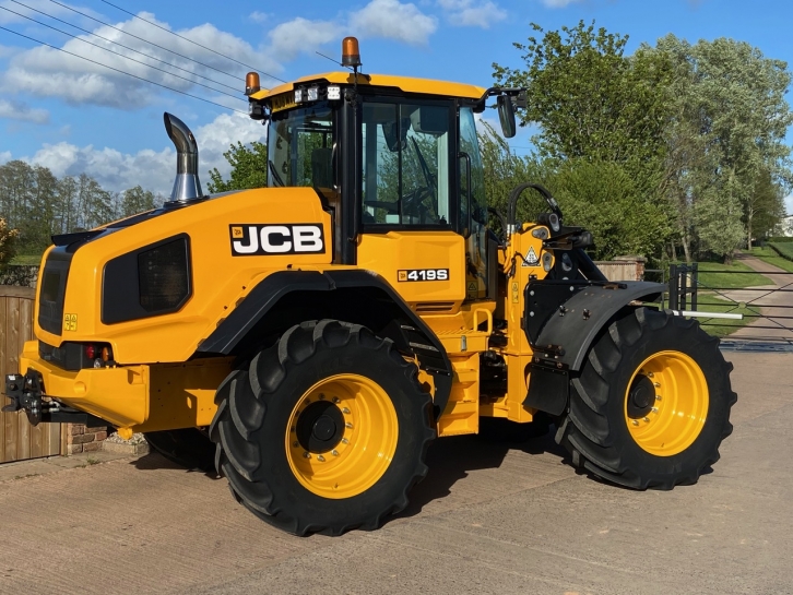 JCB 419S
