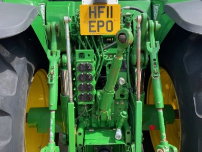 John Deere 7930