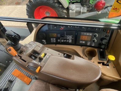 John Deere 7930
