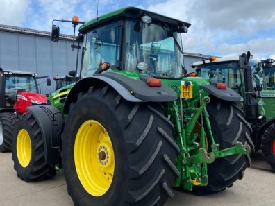 John Deere 7930