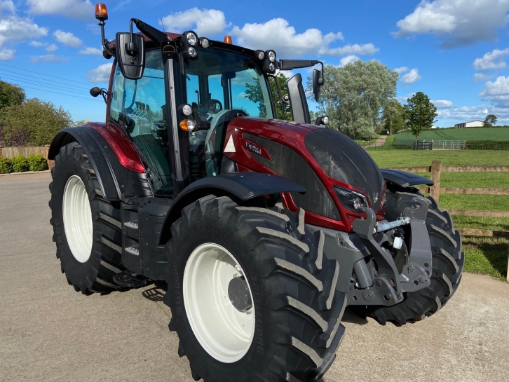 Valtra N174 Active