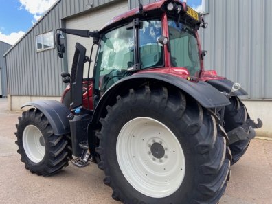 Valtra N174 Active
