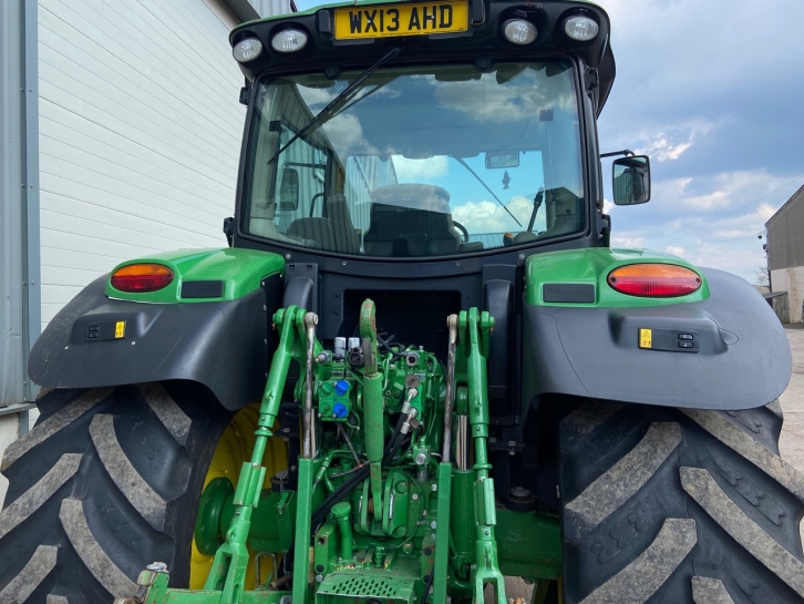 John Deere 6140R