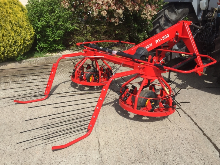 Fransgard RV-300 Haybob