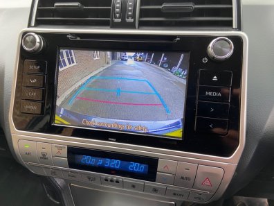 Toyota Landcruiser Active LWB commercial 2.8 Diesel
