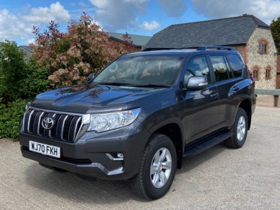 Toyota Landcruiser Active LWB commercial 2.8 Diesel